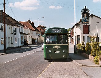 RF633 at Dunton Green, Dukes Head