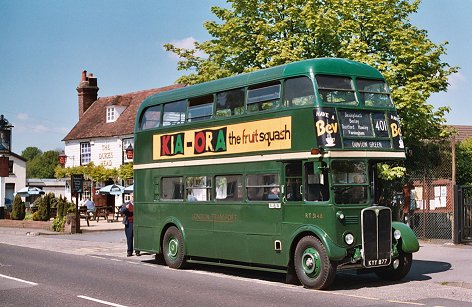 RT3148 at Dunton Green, Dukes Head