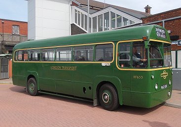 RF633 at Horley Interchange