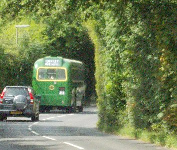 RF633, Smallfield Rd