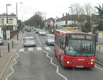 3955 in Eltham on B13