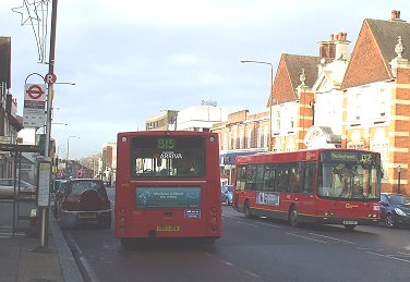 3955 in Eltham High Street on B15