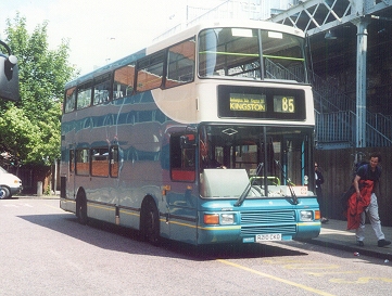 DN10 at Putney Bridge Stn, June 2000