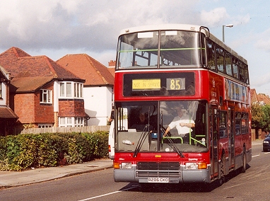 DN6 in Teddington, October 2001