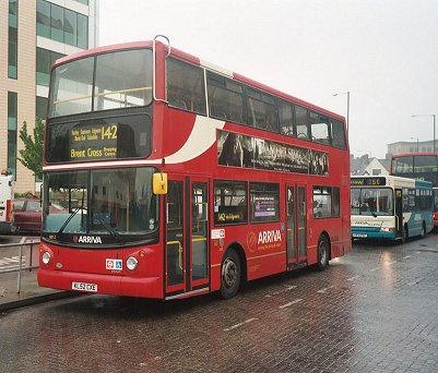6013 on 142, Watford Junc, April 2004