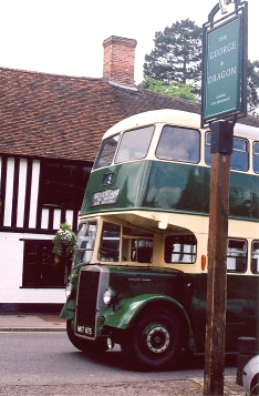 DH379 at Ightham.