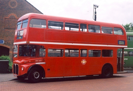 RML2699 at Sevenoaks.