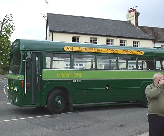 RF28 leaves Sevenoaks