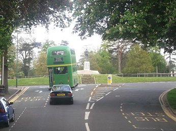 RML2323 at Sevenoaks War Memorial on 403