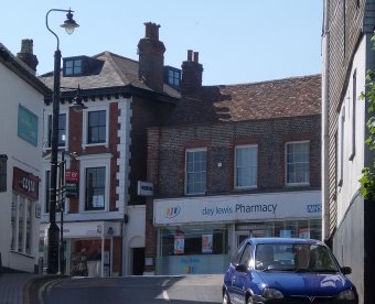 Coming in to Westerham