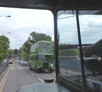 RT604 on 403, Sevenoaks Station