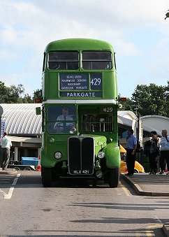 RT604 at Dorking (Peter Larkham)