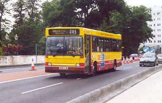 619 at Kingston Bridge, June 2001