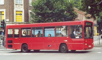 DP239 at Kings Cross Stn, September 2000