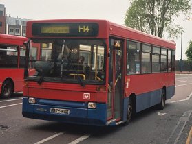 DP275 at Harrow, April 2004