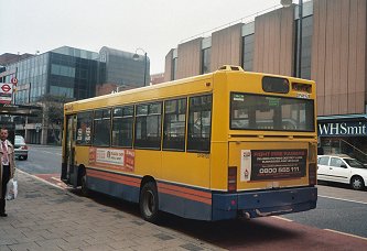 DP46928d at Uxbridge on 51, April 2004