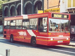 DRL148 at East Croydon, Sept 2000