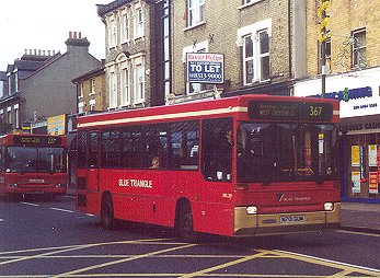 DRL201, Bromley (Widmore Road) November 2000