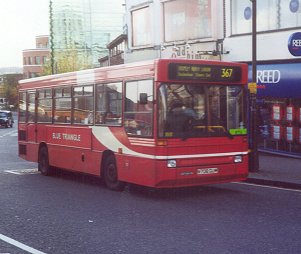 DRL208, Bromley South,  November 2000