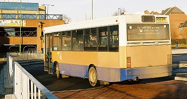 DRL34 (144) on 304 at St.Albans City Stn, Jan.2007