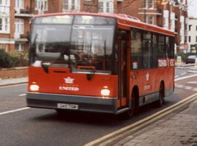 DT45, Hammersmith Bridge, October 1997