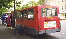 DW100, Knightsbridge, June 1998
