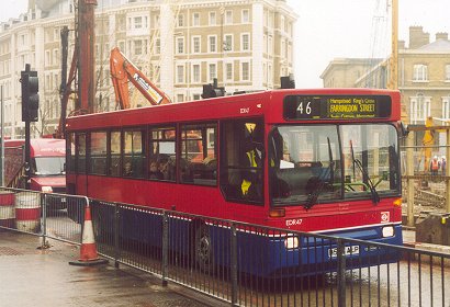 EDR47 at Kings Cross, 13 December 2002.