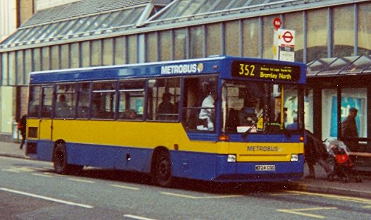 724 on 352, Bromley