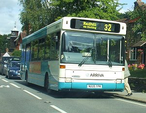 3025 in Gomshall on 32, August 2009