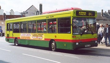 DSL88 on 84, East Grinstead (King St), April 2000