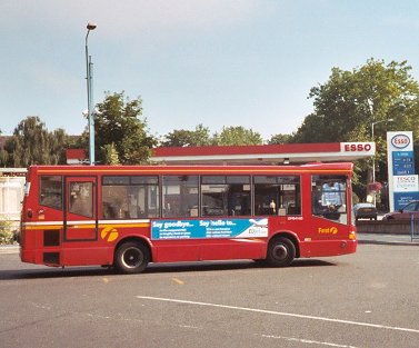 DMS41455 on 273, Grove Park, July 2005.