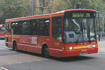 DML393 on 295, Hammersmith, October 2001  