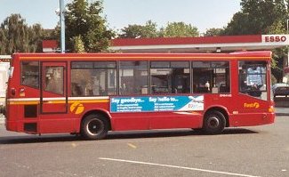 DMS41455 on 273, Grove Park, April 2006