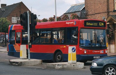 SLD251 on 124, Grove Park Stn.