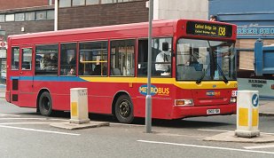 275 on 138, Bromley High Street, December 2004.