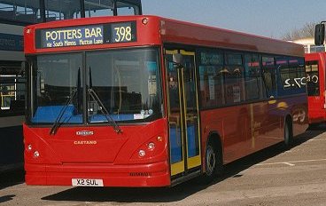 DN1 at Brooklands, April
