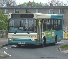 3483 at Harlow, April 2011