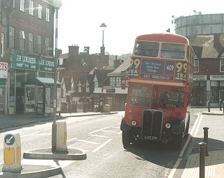 RT2043 at Oxted, East side