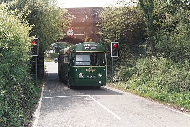 RF679 eases through the railway arch