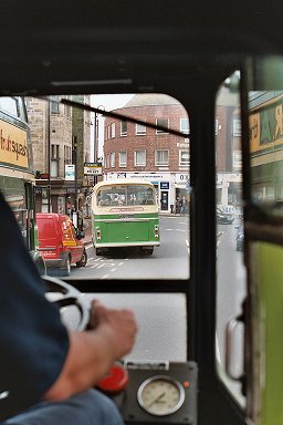 RMC1476 passes RT3148 behind 2722CD