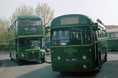 RF269 and RML2317 at East Grinstead Stn.