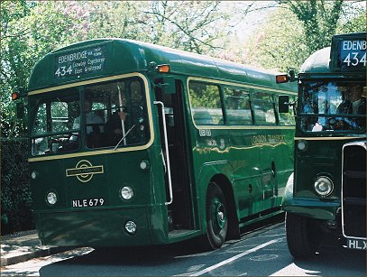 RF679 passes T792 at The Plough.
