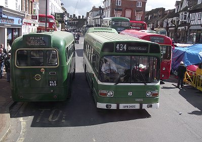 SNB340 on 434 at East Grinstead