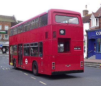 T1030 on 424 at East Grinstead