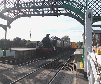 4141 at North Weald Station