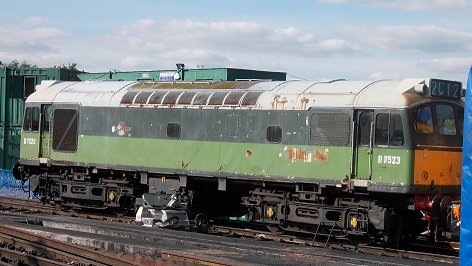 D7523 at North Weald Station