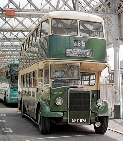 DH379 at Eastbourne Stn