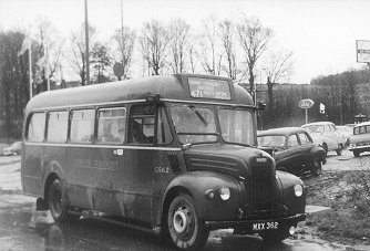 GS62 on 471 at Green St. Green (Alan Charman)