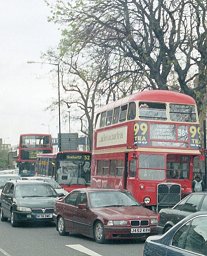 RT2043 on 38A, Clapton Pond