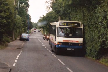 Centrebus 954 on 304